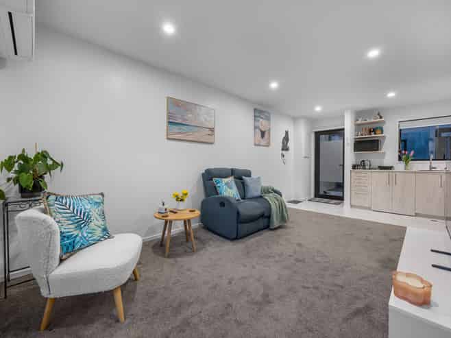 7/10 Fathom Place, Te Atatu Peninsula