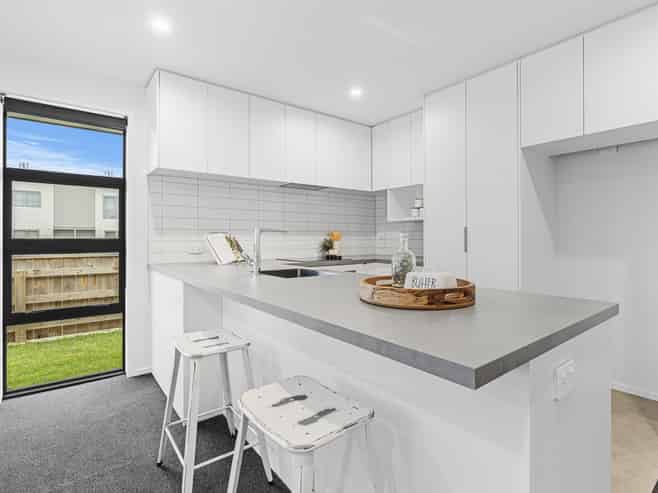 1/5 Massey Street, Westown