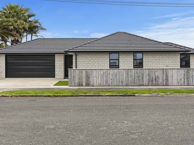 1/5 Massey Street, Westown