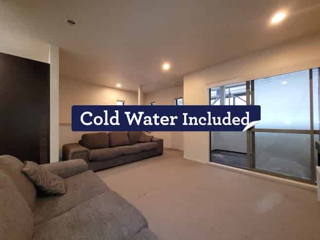 76B/21 Hunters Park Drive, Three Kings