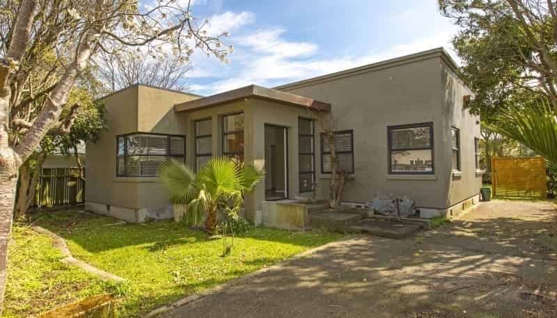 119 Waiwhetu Road, Waterloo