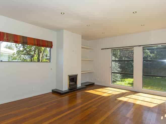 119 Waiwhetu Road, Waterloo
