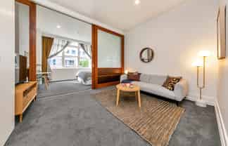 417/35 Hobson, Auckland Central