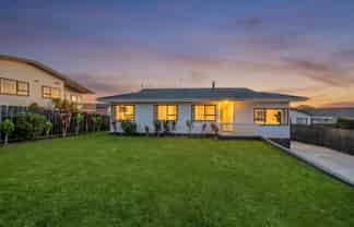 10 Kopu Place, Clendon Park