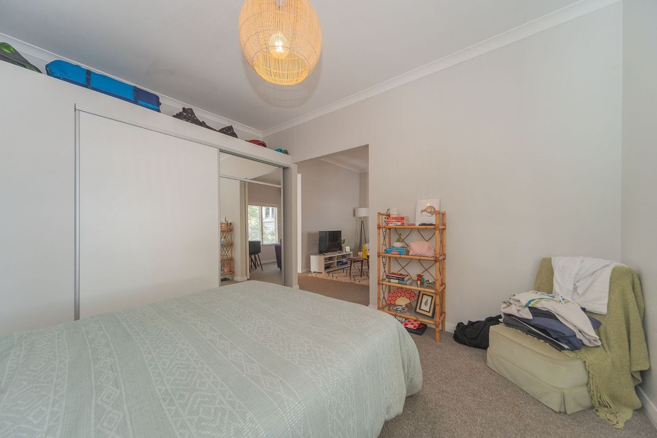 City Living at Its Best – Stylish Apartment on The Terrace - Vista 3