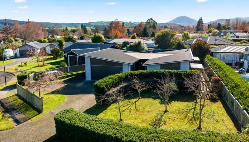 2 Nursery Lane, Kinloch
