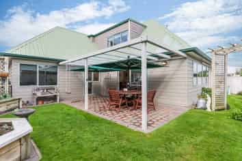 26 Te Kawa Road, One Tree Hill