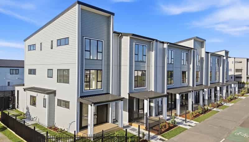 5/157 Bremner Road, Karaka