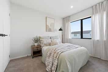 5/157 Bremner Road, Karaka