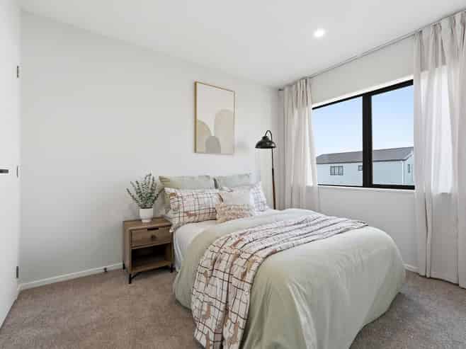 5/157 Bremner Road, Karaka