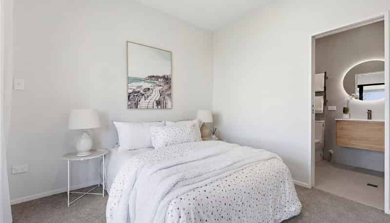 5/157 Bremner Road, Karaka