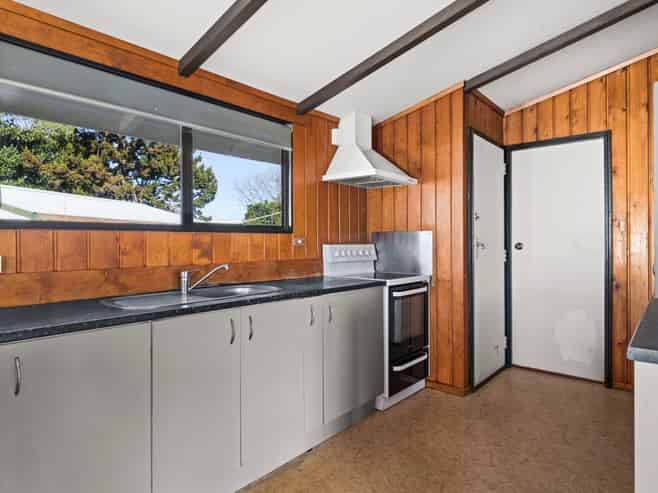 7 Ardrossan Avenue, Flaxmere