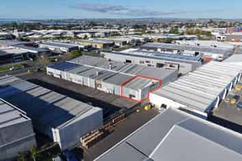 128sqm industrial unit