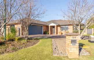 104 Rimuvale Street, Pukehangi