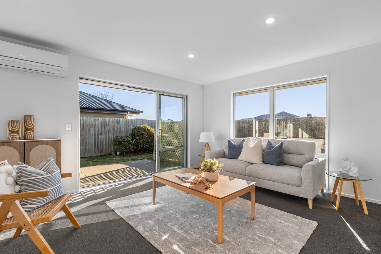 A Smart Start in Oxford Estate! - Widok 5