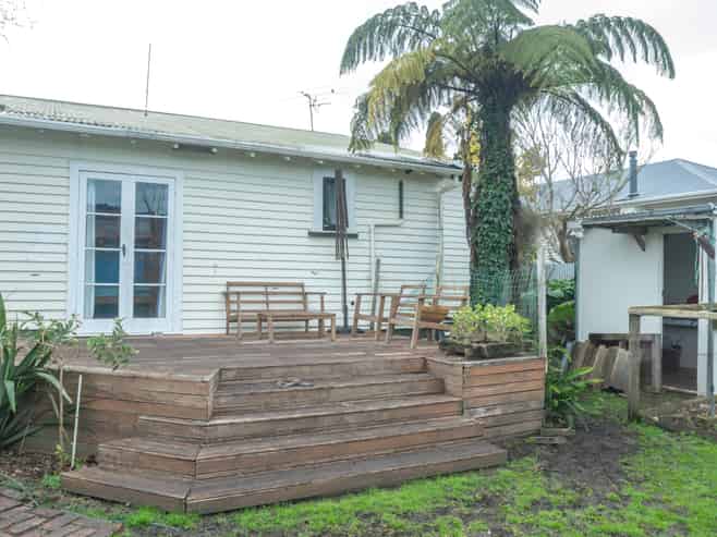 121 IRANUI ROAD, Inner Kaiti