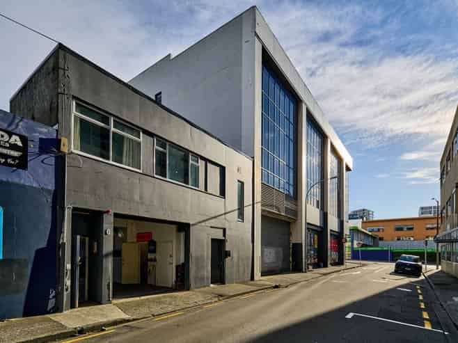 Versatile Te Aro Workshop + Apartment