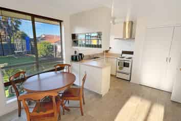 32 Trevor St, Hornby