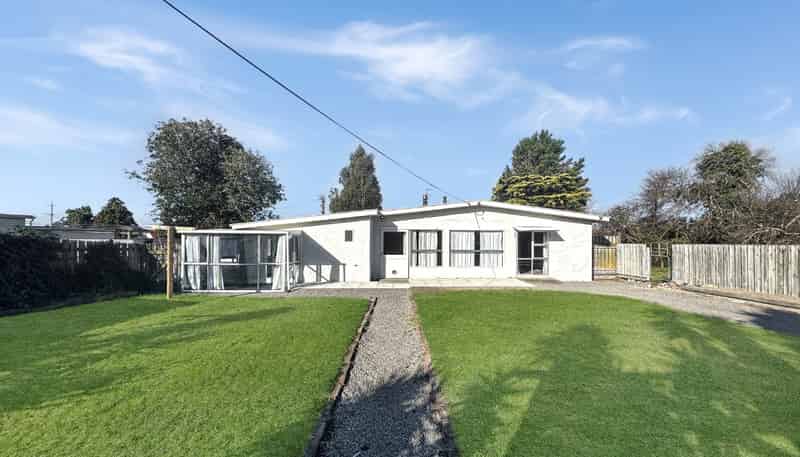 17B Upper Manaia Road , Masterton