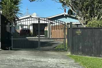 33 Pokohiwi Road, Normandale