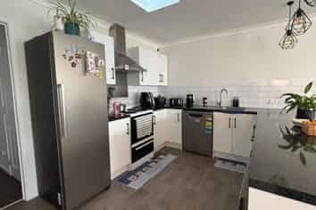 20B York Street, Glenholme