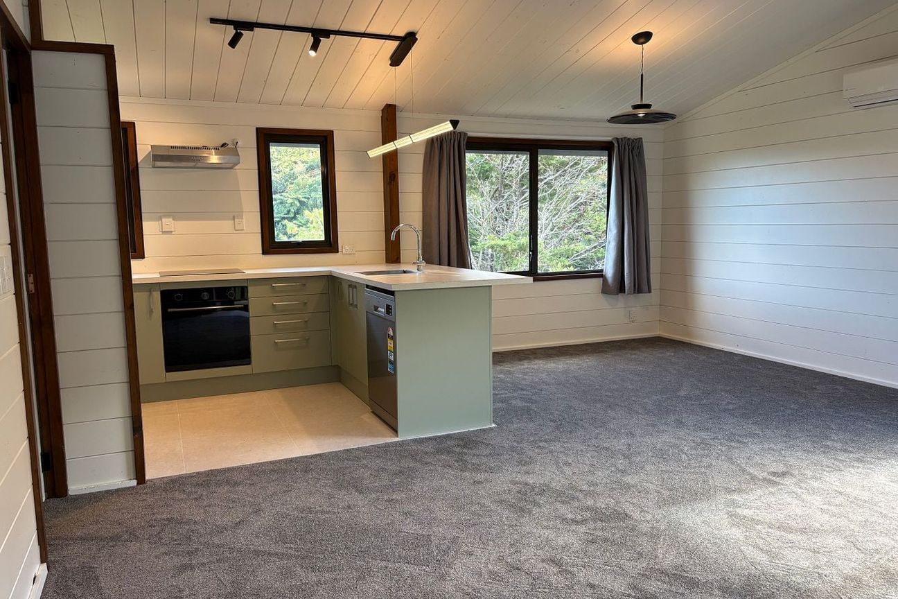 Freshly Renovated 3-Bedroom Home - Widok 5