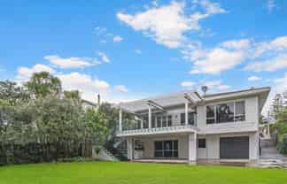 9 Sandown Road, Rothesay Bay