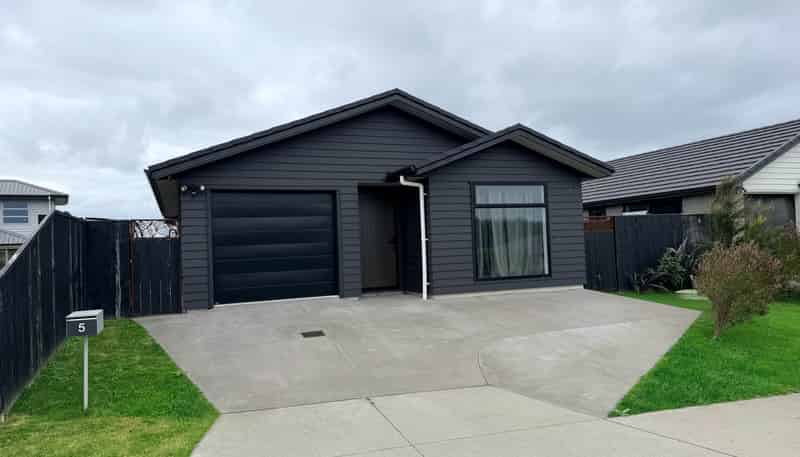 5 Orawahi Road, Glenbrook