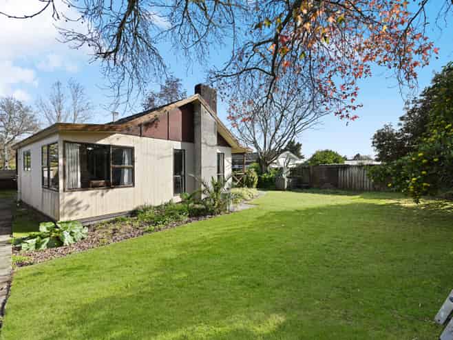 8 Elmwood Crescent, Pukete