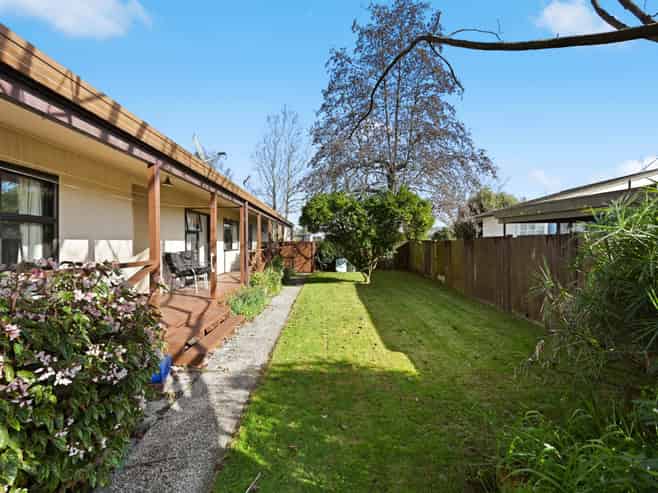 8 Elmwood Crescent, Pukete