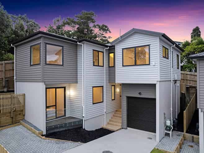 24C Zingaro Place, Massey