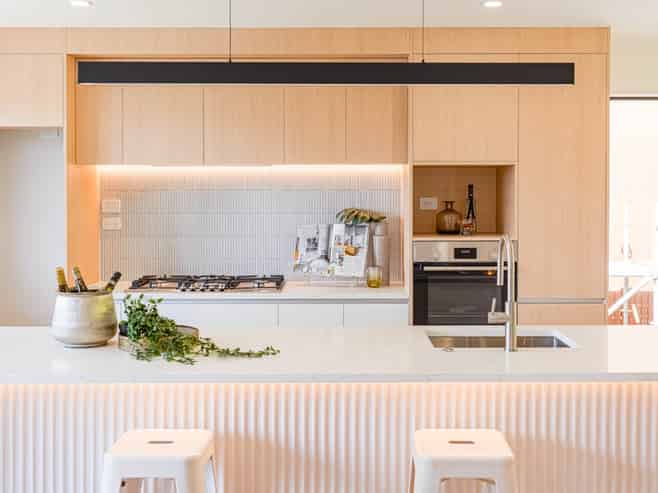 242E West Hoe Heights, Orewa