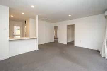 2/13 Naseby Street, Merivale