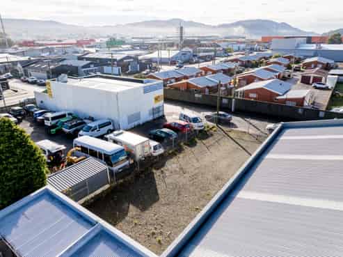 Prime Storage & Parking – 261m² South Dunedin Yard