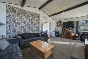 12A Gordon Road, Western Heights