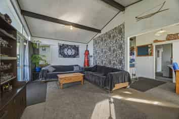 12A Gordon Road, Western Heights