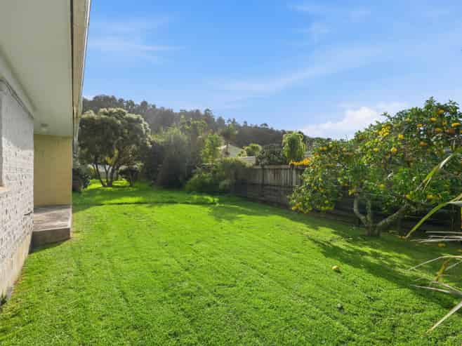 4/35 Fifth Avenue, Avenues