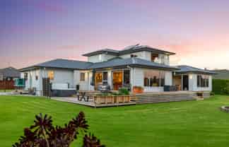 32 Paradise Place, Matua