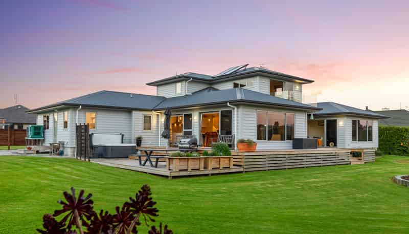 32 Paradise Place, Matua