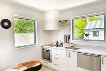 6/31 Clissold Street, Merivale