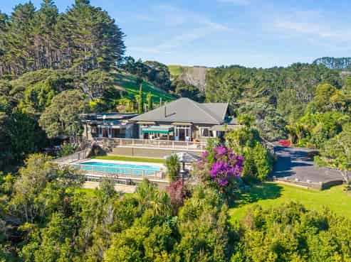 193 Valley Road, Waimauku