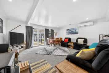 45 Cockburn Street, Masterton
