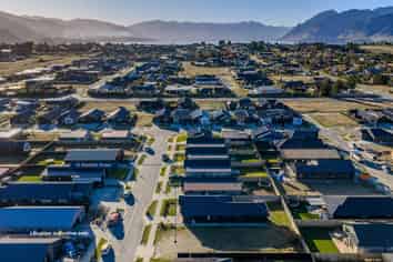 13 Waddell Street, Lake Hawea