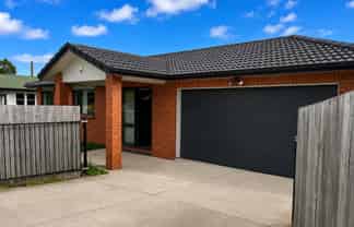 98a Mahia Road, Manurewa