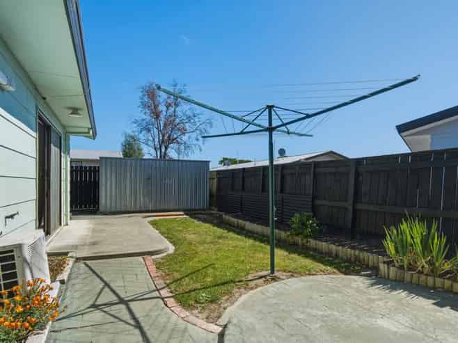 21 Faulkland Drive, Witherlea