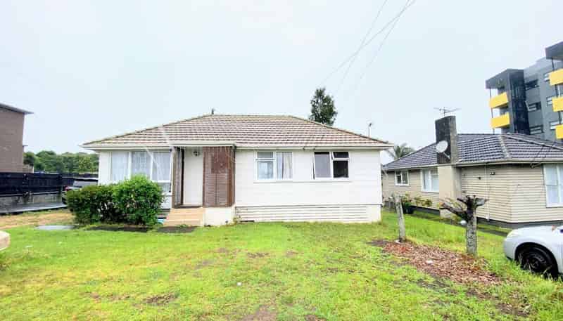 16 Lynton Road, Mount Wellington