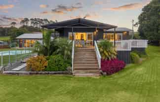 145 Hanham Road, Taupaki