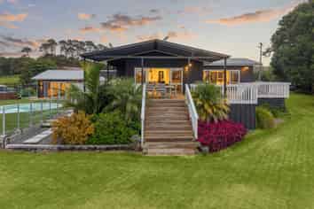 145 Hanham Road, Taupaki