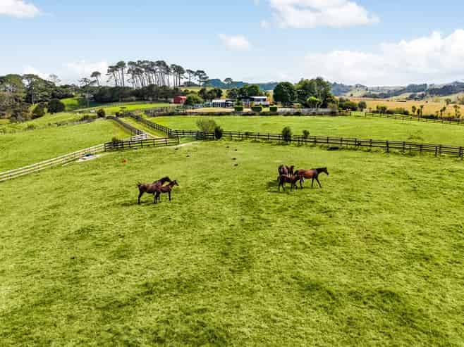 145 Hanham Road, Taupaki