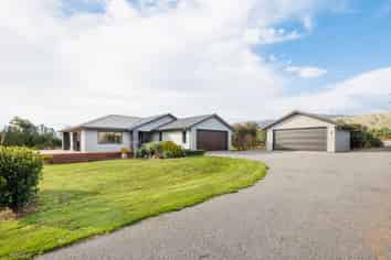 67 Albert Road, Tokomaru